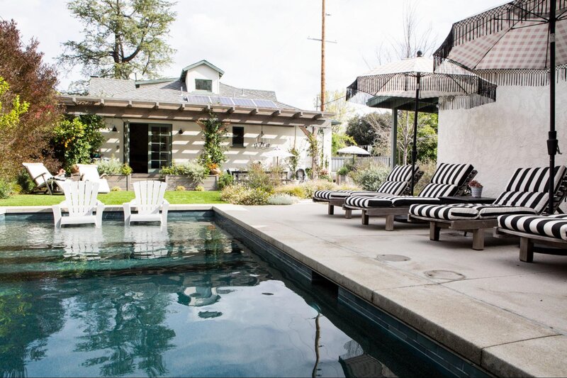 Signs It’s Time to Invest in a Pool Renovation