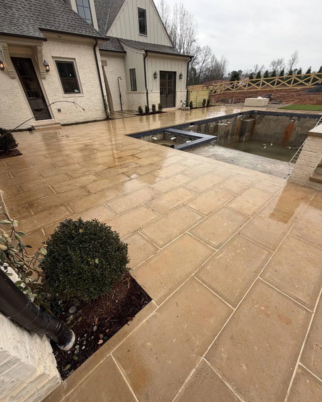 Outdoor Hardscape Pool Deck