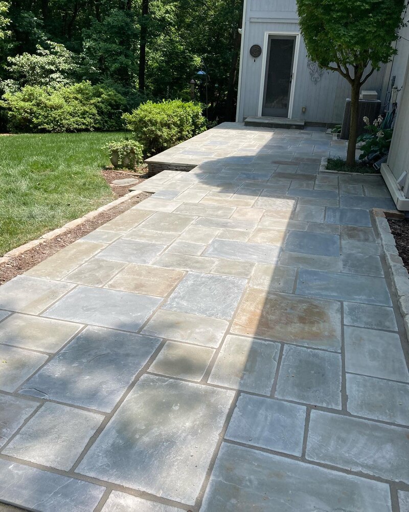 New Bluestone full color patio and Walkway completed today.